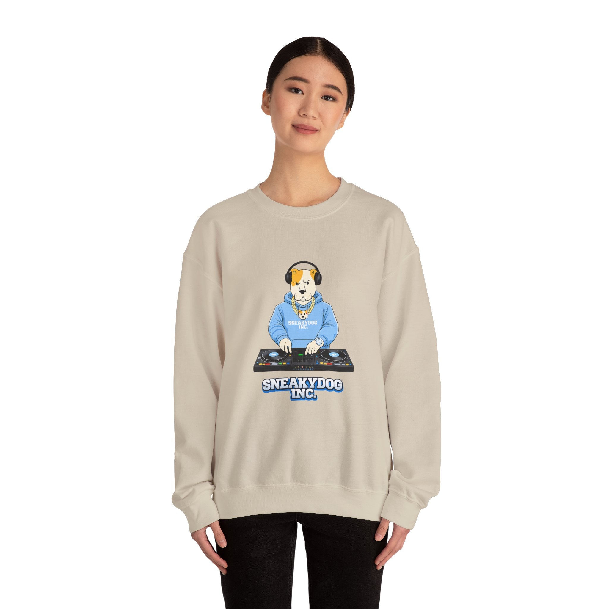 Sneakydog Inc. DJ Graphic Crewneck Sweatshirt – Vintage Graphic